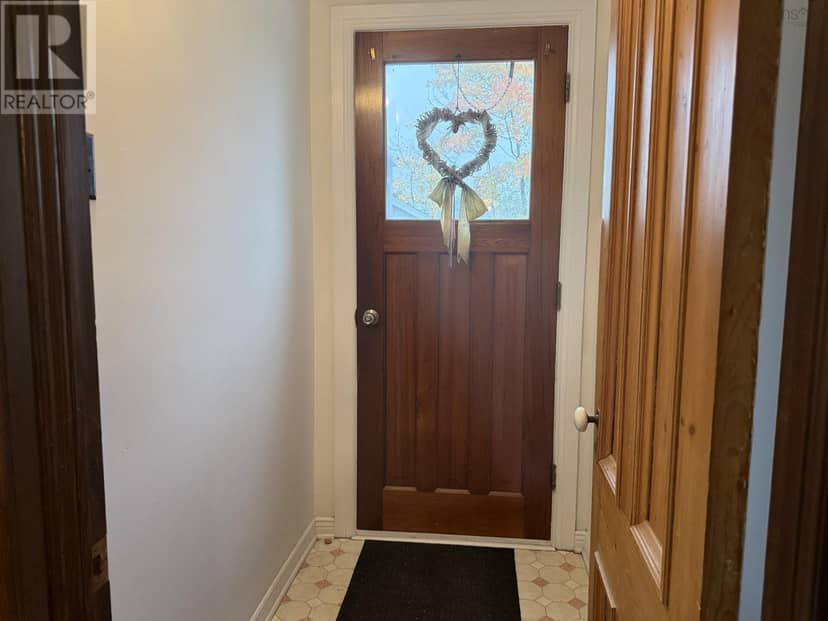 224 Elm Street — photo 14 of 40