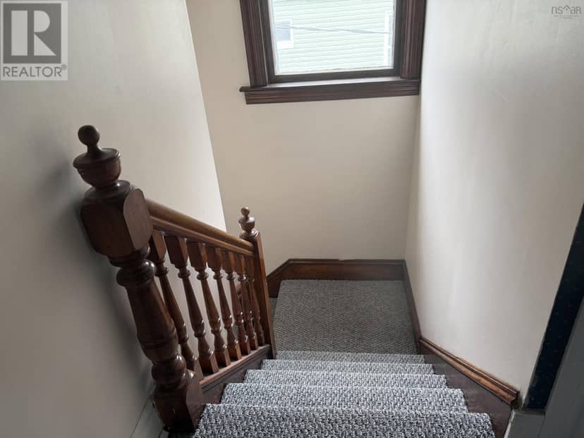 224 Elm Street — photo 37 of 40