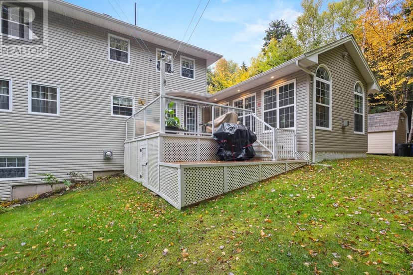 20 Perry Court — photo 32 of 39