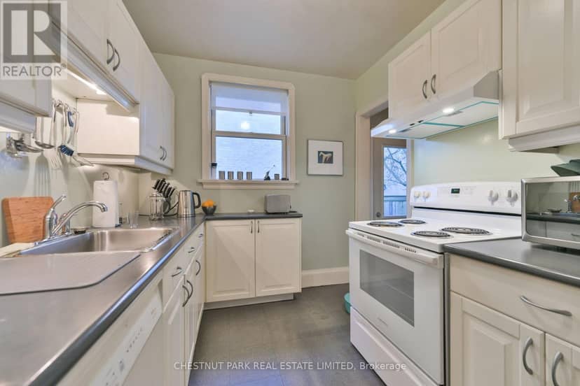 101 York Mills Road — photo 9 of 21