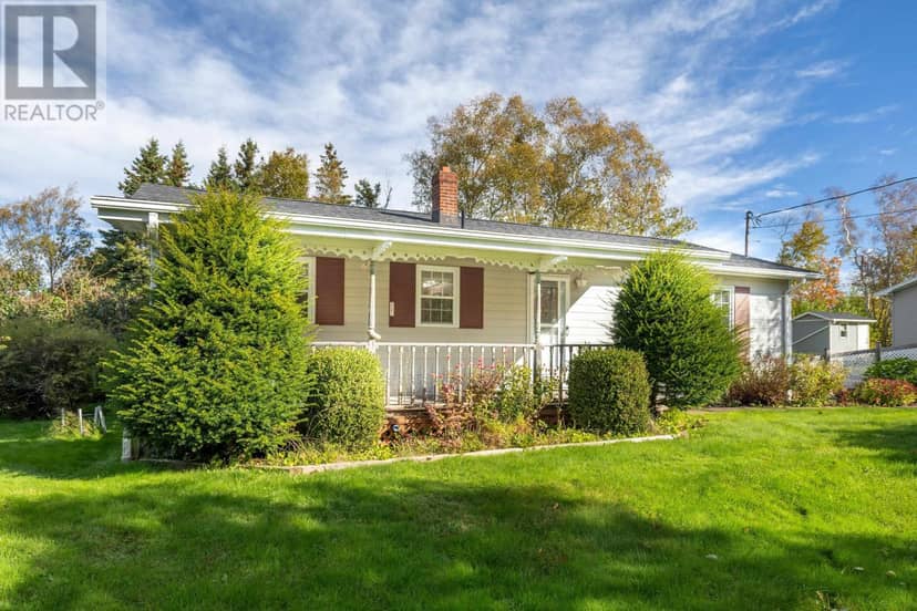 17 Towerwood Drive, Stratford, photo 2