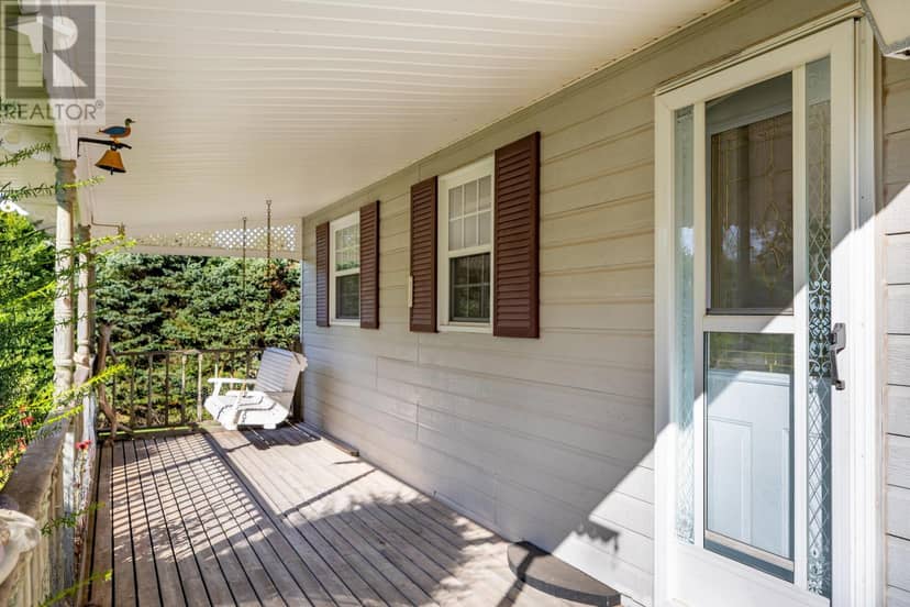 17 Towerwood Drive, Stratford, photo 6