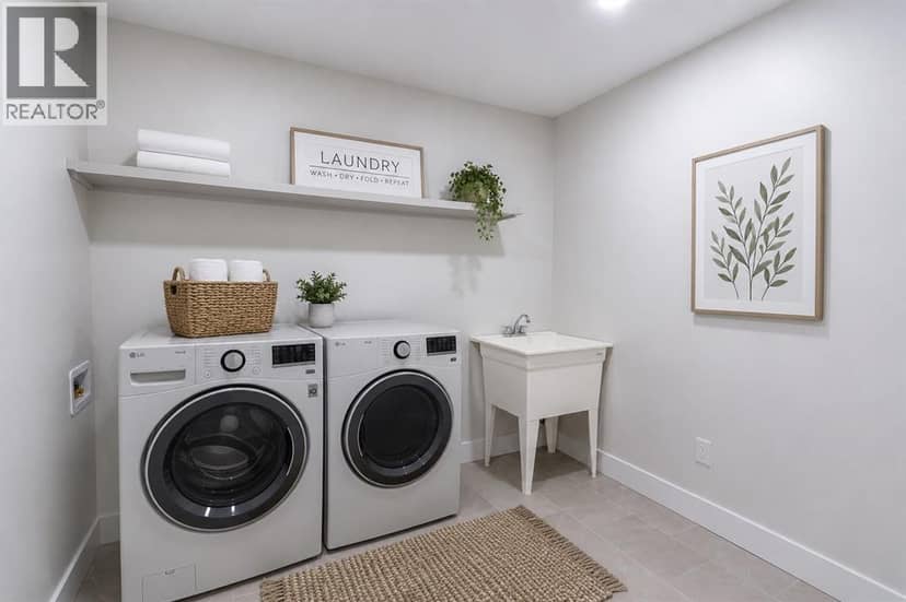 253 McTavish Street — photo 15 of 16