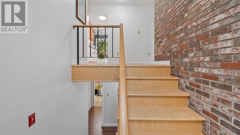 106 Deerbrooke Drive — photo 31 of 40