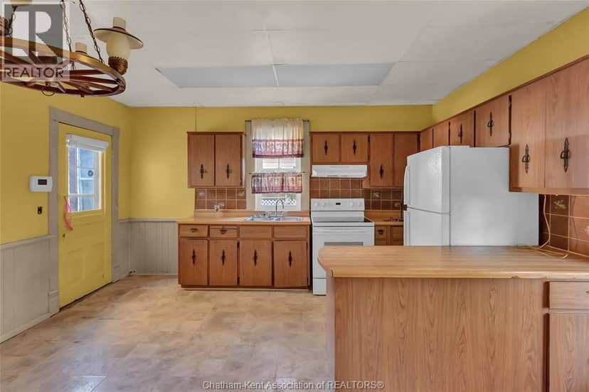 54 Patteson AVENUE — photo 23 of 40