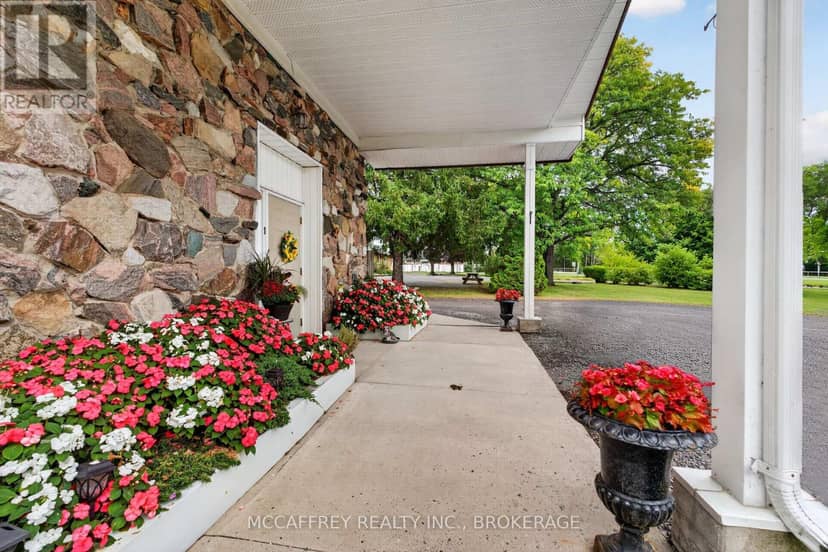 365 Dundas Street W, Greater Napanee, photo 5