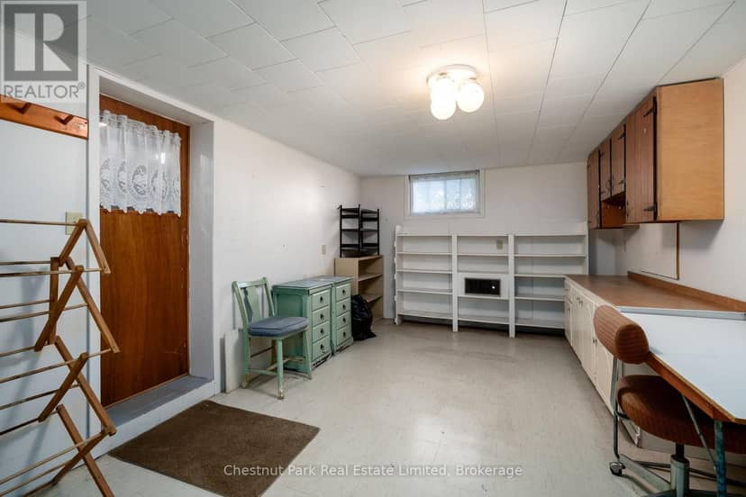 12 Spring Street — photo 19 of 30