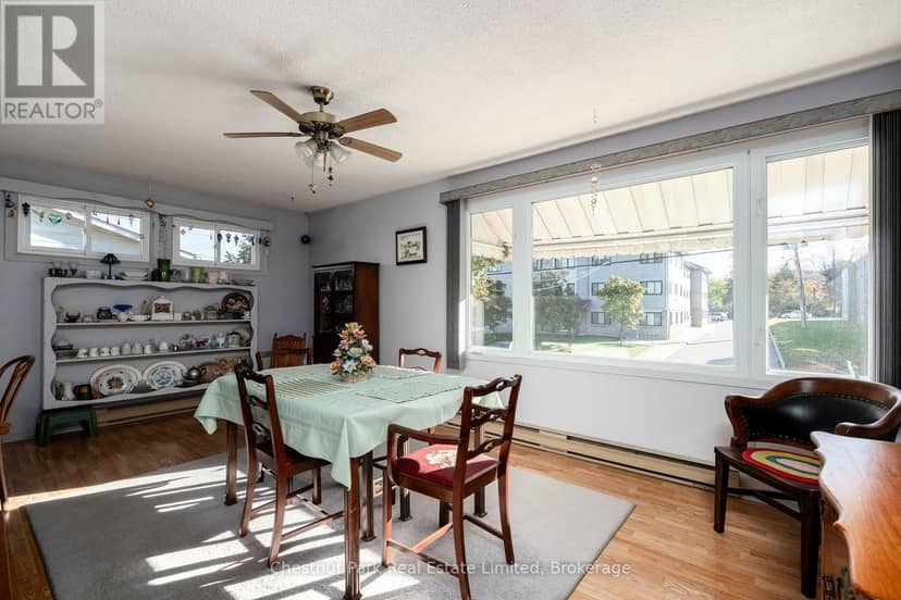 12 Spring Street — photo 7 of 30
