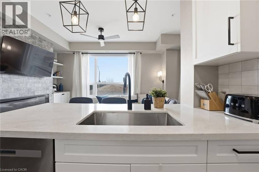 120 SPRINGVALLEY Crescent Unit# 203, Hamilton, photo 7