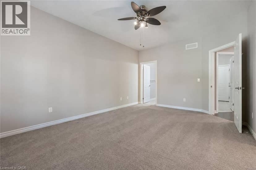 190 ARGYLE Street Unit# 32 — photo 20 of 38