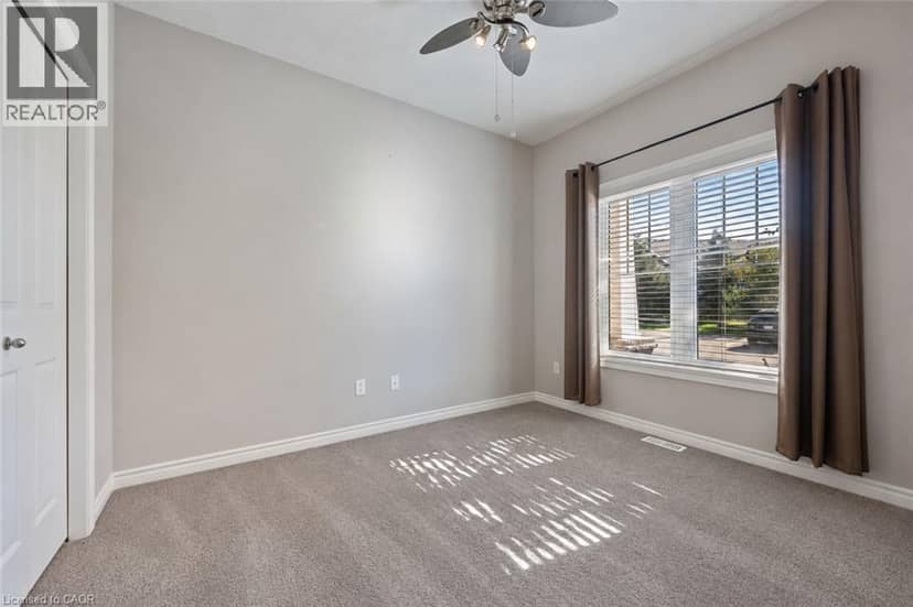190 ARGYLE Street Unit# 32 — photo 24 of 38