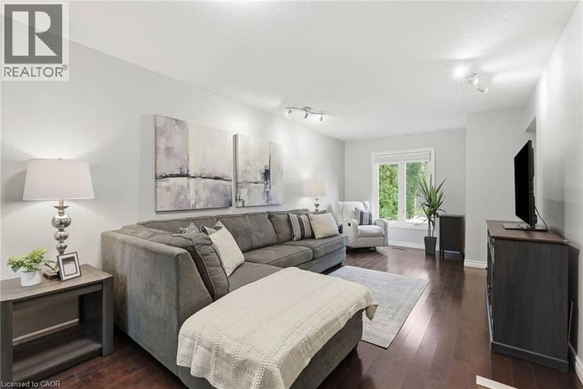 1 FENTON Drive, Waterdown, photo 7