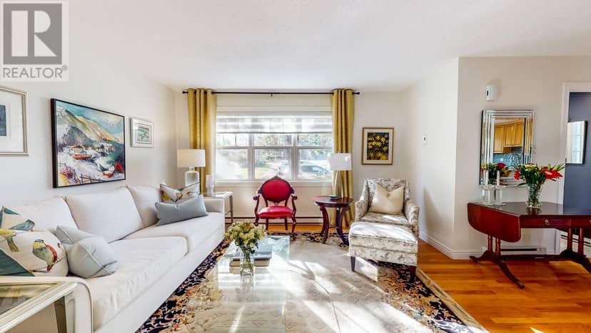 14 Tiffany Lane, St. John's, photo 4