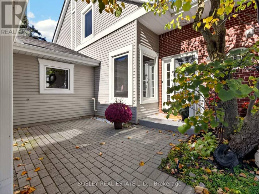 18 - 3 Lakeside Drive — photo 38 of 40