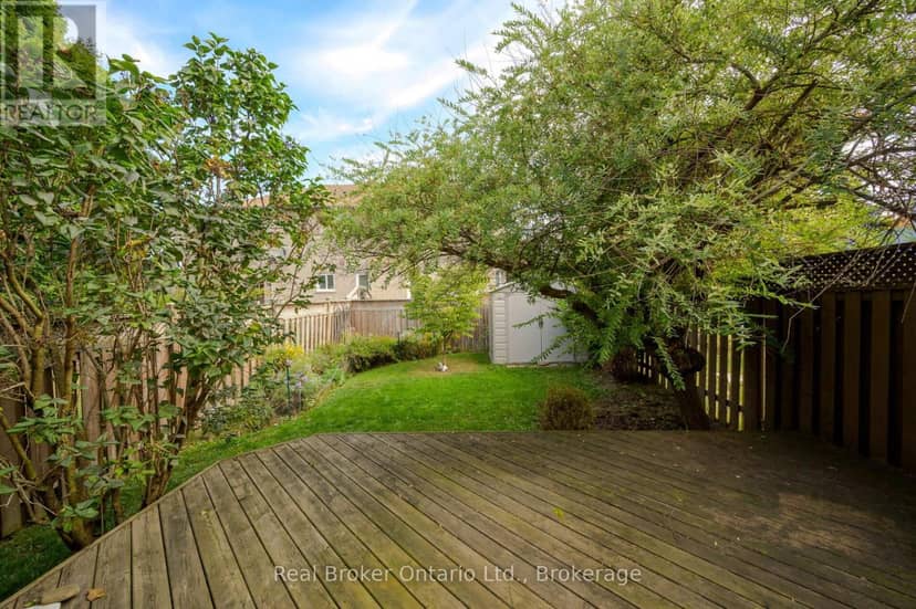 2189 Shorncliffe Boulevard — photo 32 of 32