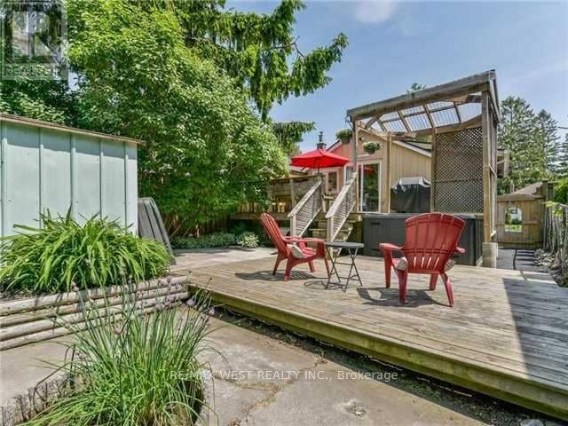 602 Annland Street — photo 11 of 12