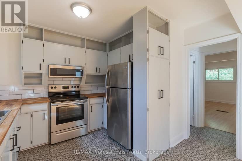 51 Gouldie Street — photo 28 of 40