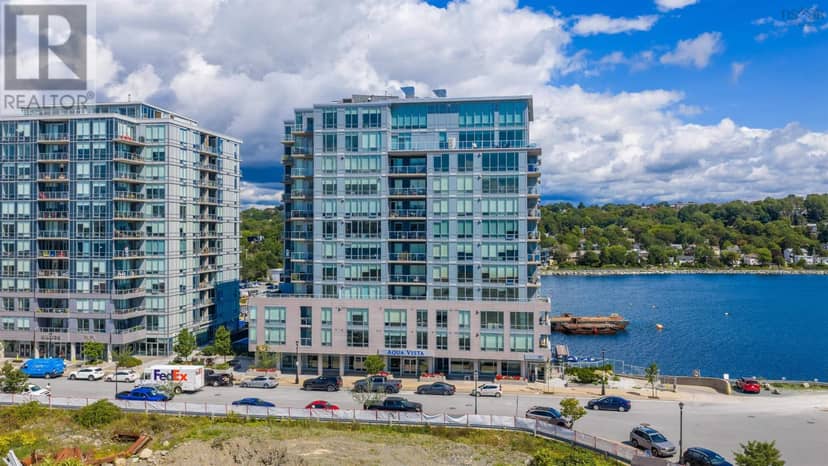 303 67 Kings Wharf Place, Dartmouth, photo 2