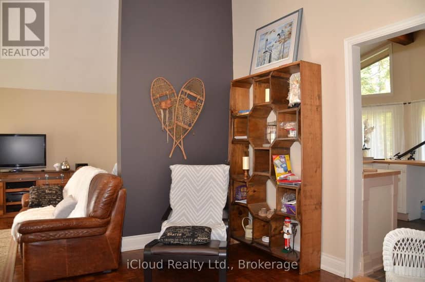 24 Montcalm Crescent, Tiny, photo 7