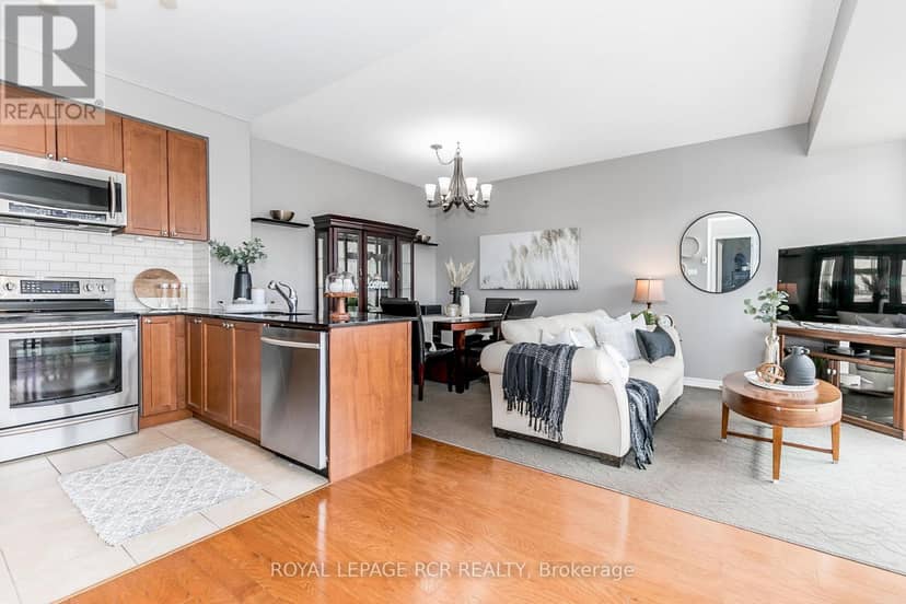 608 - 699 Aberdeen Boulevard — photo 14 of 38