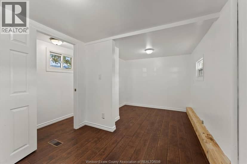 37 Maple Drive — photo 17 of 27