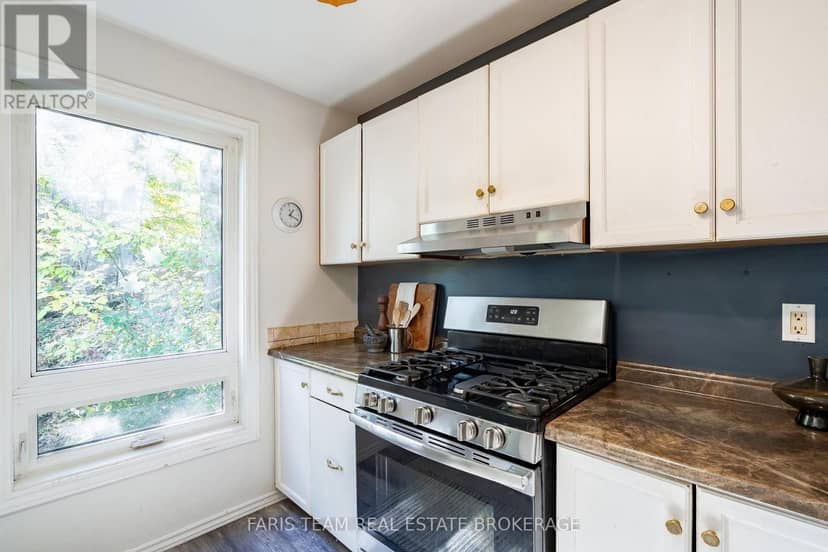 29 Oneida Avenue, Oro-Medonte, photo 5