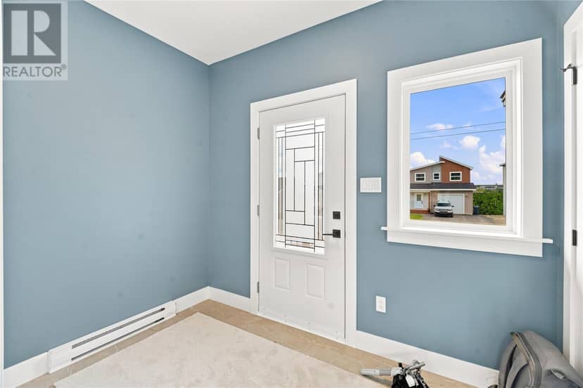 102 Trenton Drive — photo 12 of 31