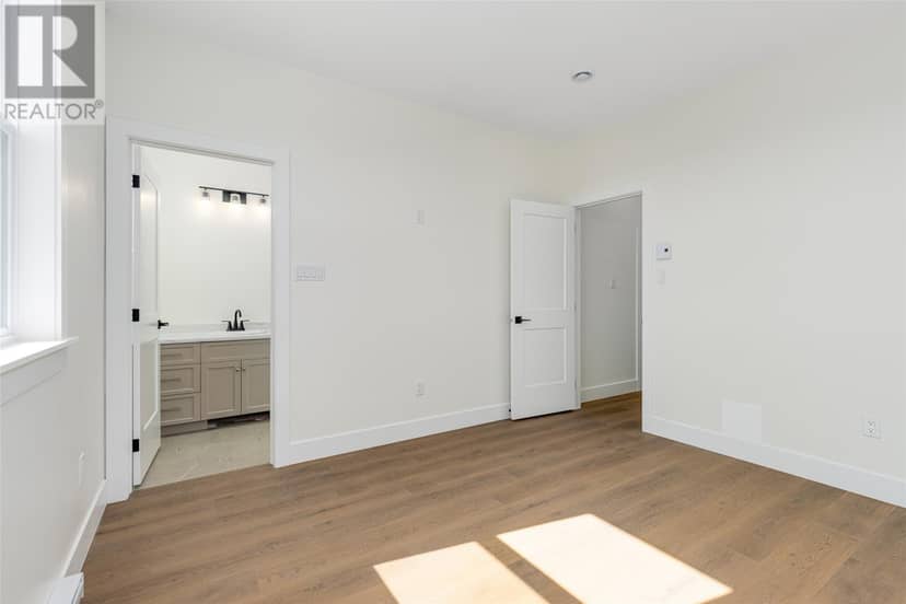 101 Trenton Drive — photo 15 of 25