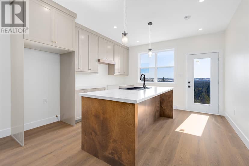101 Trenton Drive — photo 9 of 25
