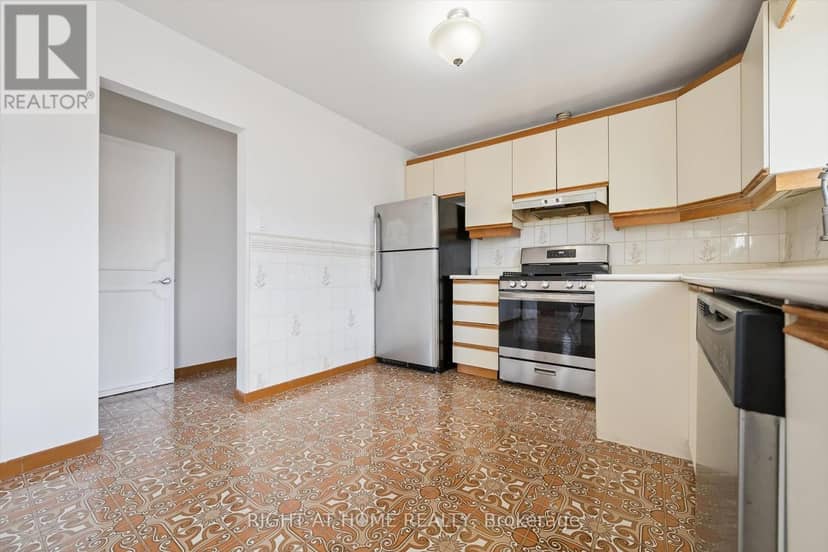 27 Jocada Road, Toronto, photo 7