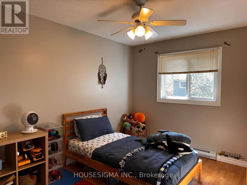 6 - 31 Parkview Drive — photo 14 of 24