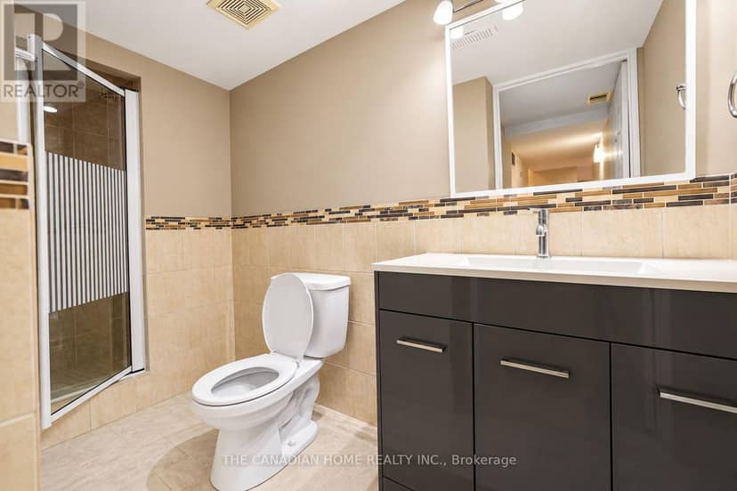 10 Dunvegan Crescent — photo 39 of 40