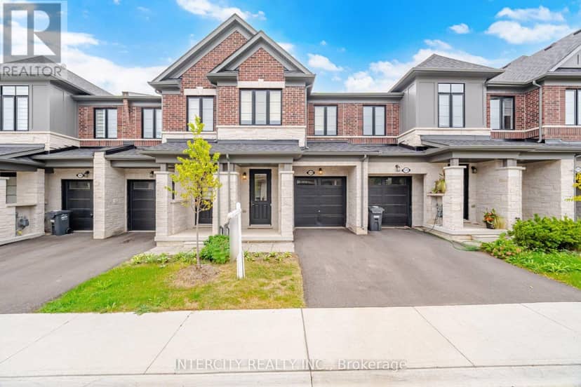 1378 National Common, Burlington, photo 3