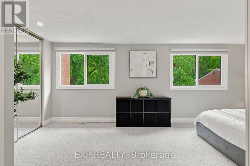 13 - 220 Salisbury Avenue — photo 18 of 39