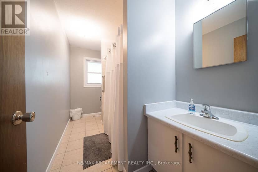 30 Lida Street — photo 12 of 28