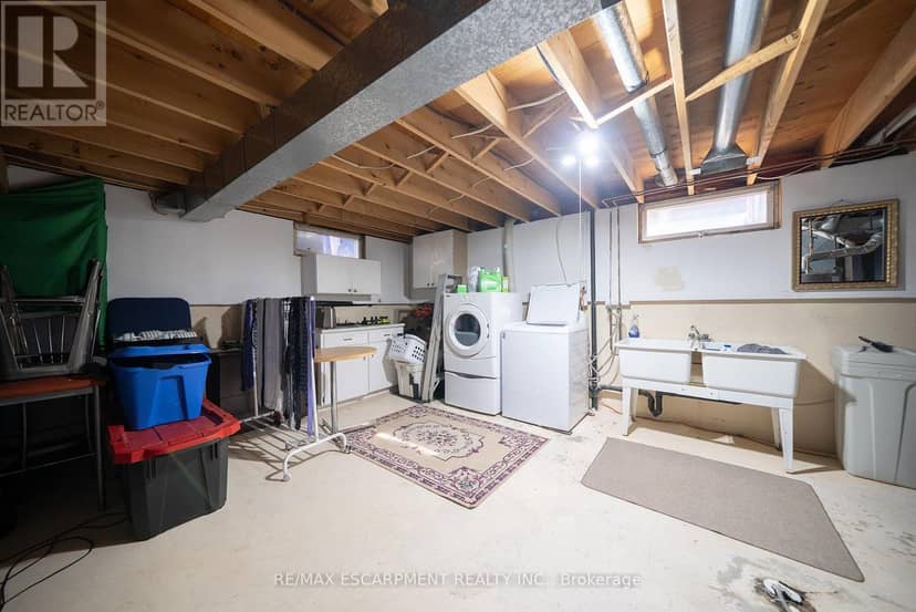 30 Lida Street — photo 21 of 28