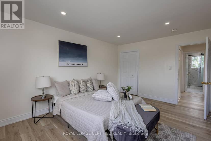 111 Limeridge Road W — photo 20 of 40