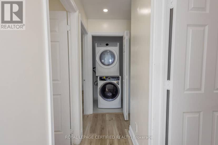 111 Limeridge Road W — photo 30 of 40