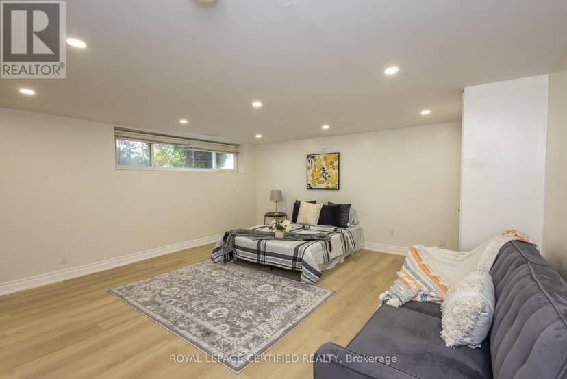 111 Limeridge Road W — photo 34 of 40