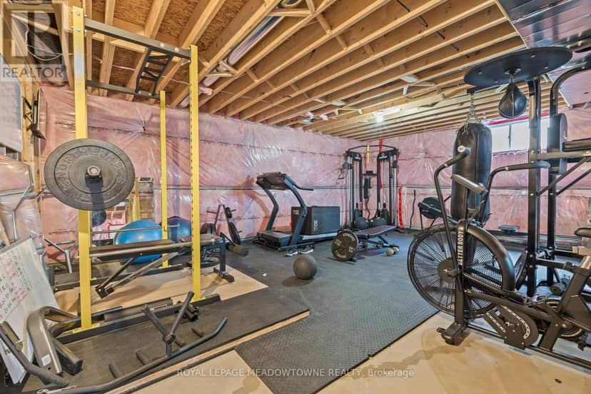 112 Schmidt Drive — photo 35 of 40