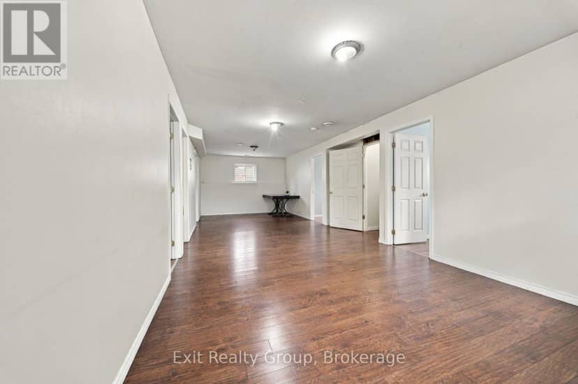 14 Butler Lane — photo 22 of 29
