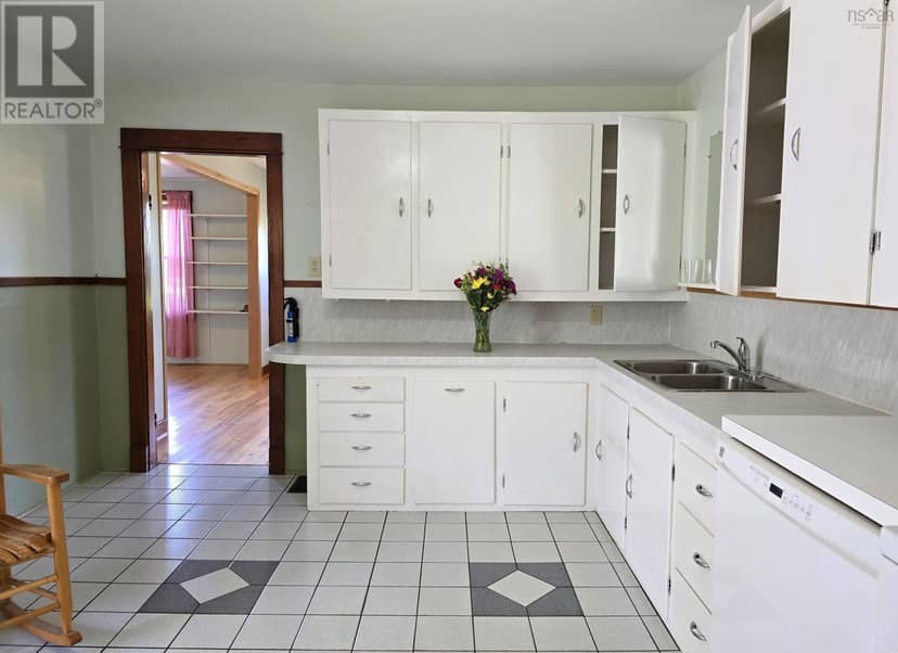 463 Levi Hebb Road — photo 8 of 40