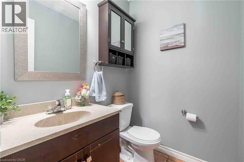 54 SELKIRK Street — photo 17 of 40