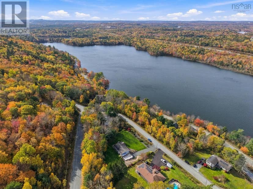 4A&B Highway 2, Fall River, photo 6