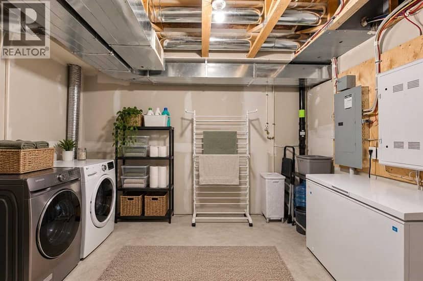 140 Evanscrest Gardens NW — photo 32 of 40