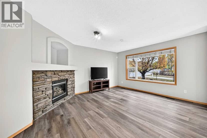 140 Everstone Way SW — photo 12 of 32