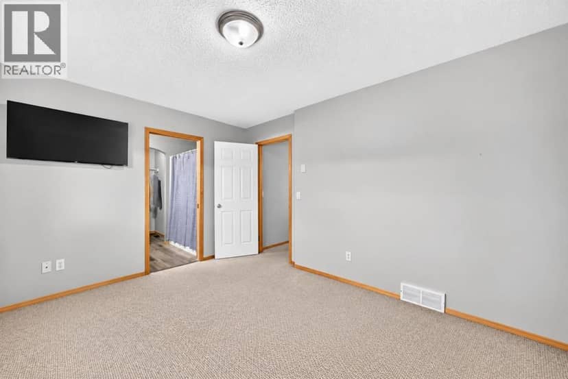 140 Everstone Way SW — photo 15 of 32