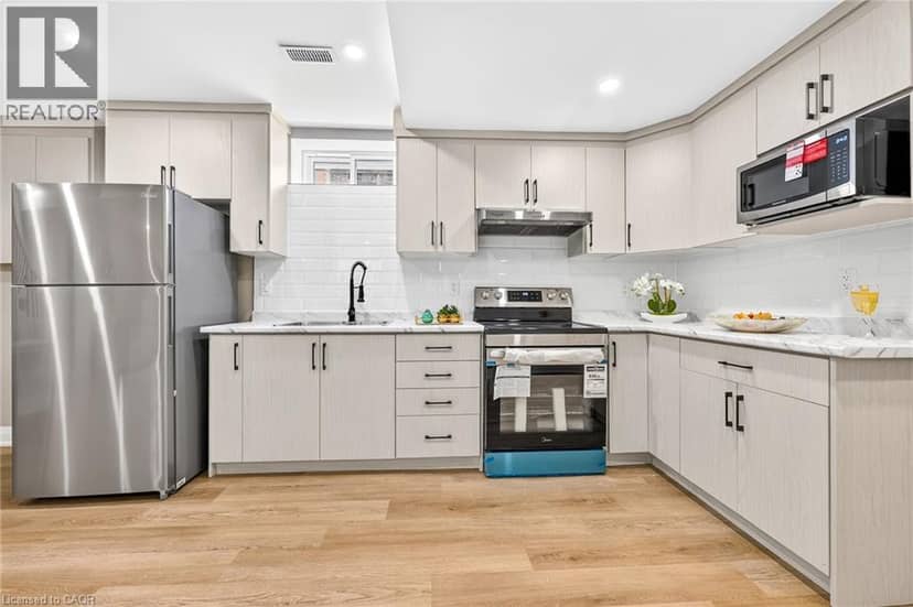 150 HOWARD Avenue — photo 31 of 40