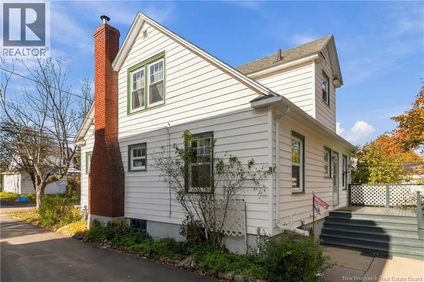 93 Winter Avenue — photo 32 of 34
