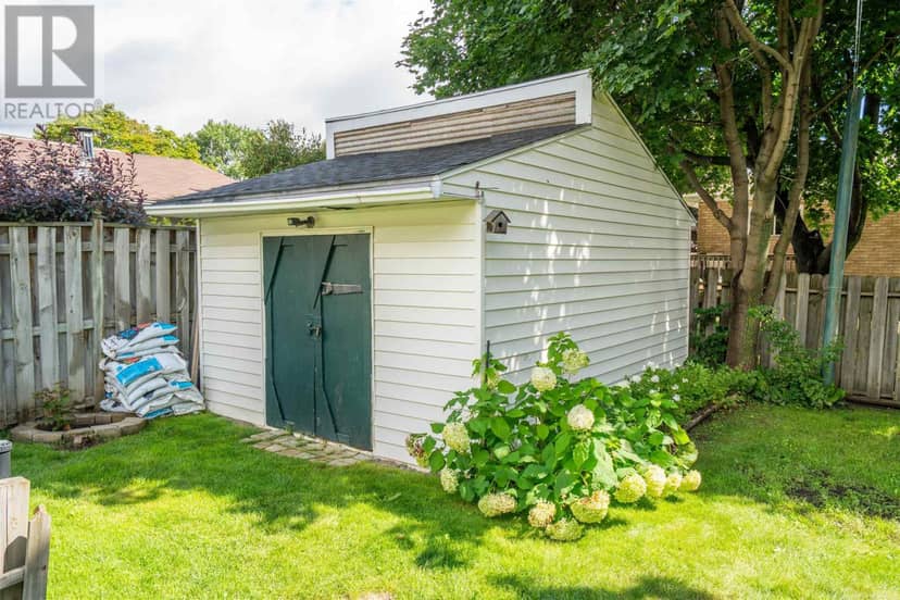 26 Heath RD — photo 31 of 39